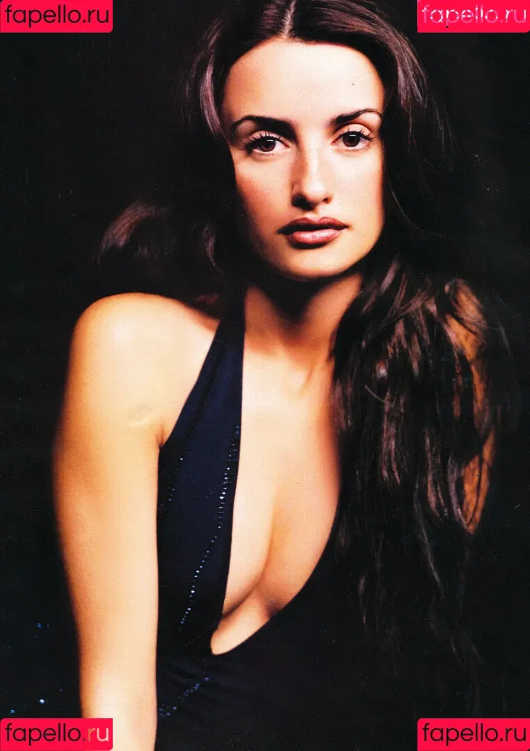 Penélope Cruz Onlyfans Photo Gallery 