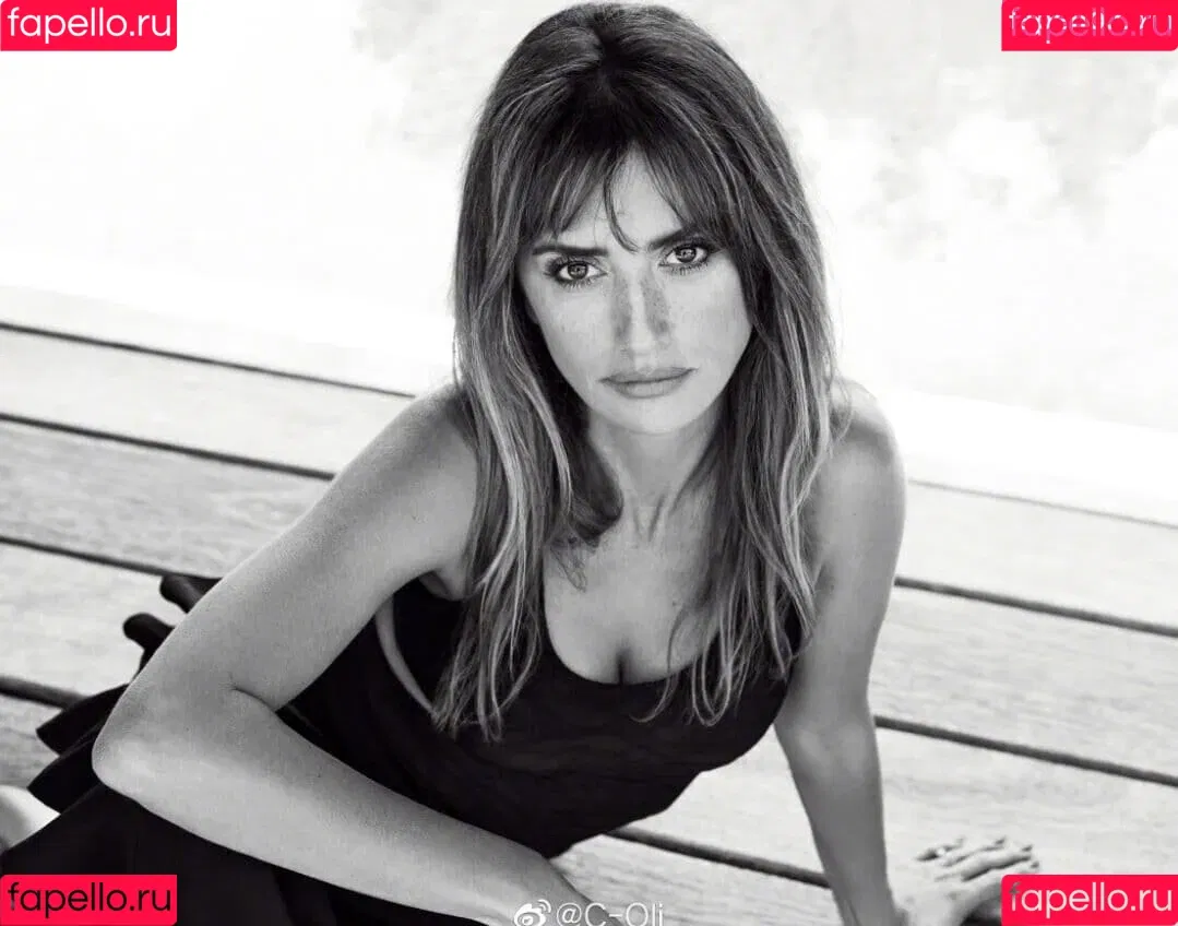 Penélope Cruz Onlyfans Photo Gallery 