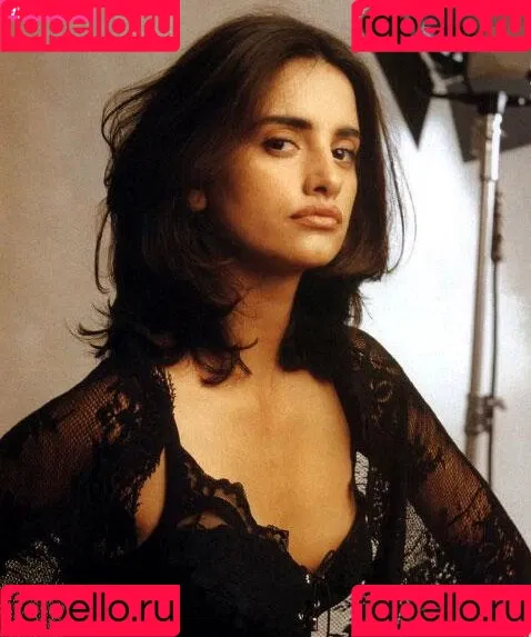 Penélope Cruz Onlyfans Photo Gallery 