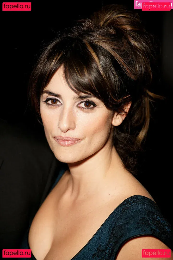 Penélope Cruz Onlyfans Photo Gallery 