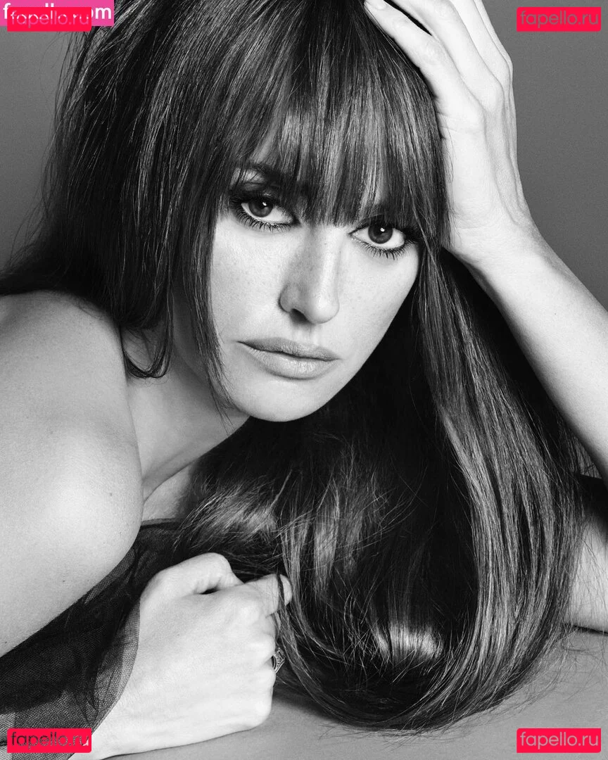 Penélope Cruz Onlyfans Photo Gallery 