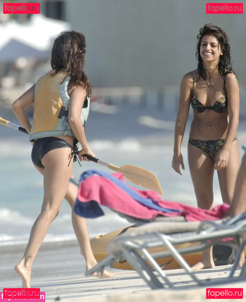 Penélope Cruz Onlyfans Photo Gallery 