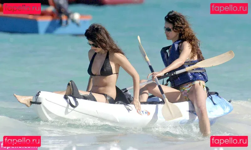 Penélope Cruz Onlyfans Photo Gallery 