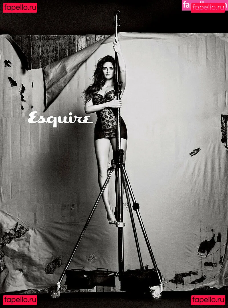 Penélope Cruz Onlyfans Photo Gallery 