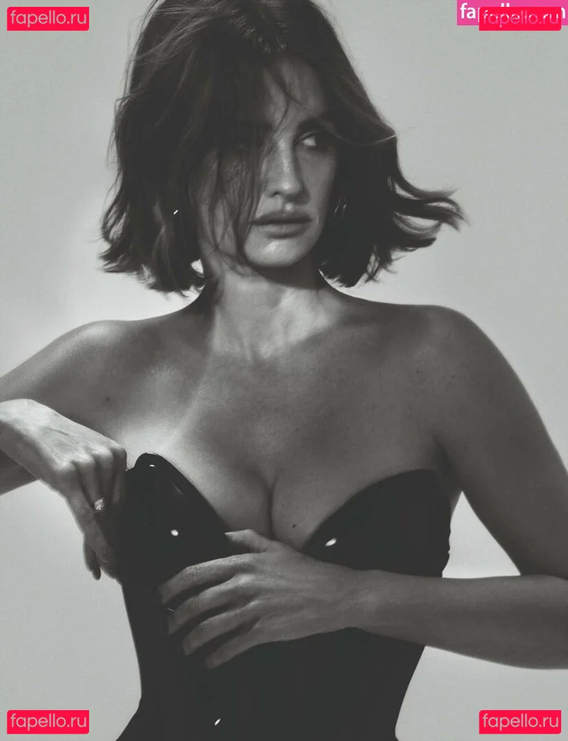 Penélope Cruz Onlyfans Photo Gallery 