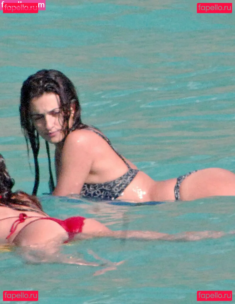 Penélope Cruz Onlyfans Photo Gallery 