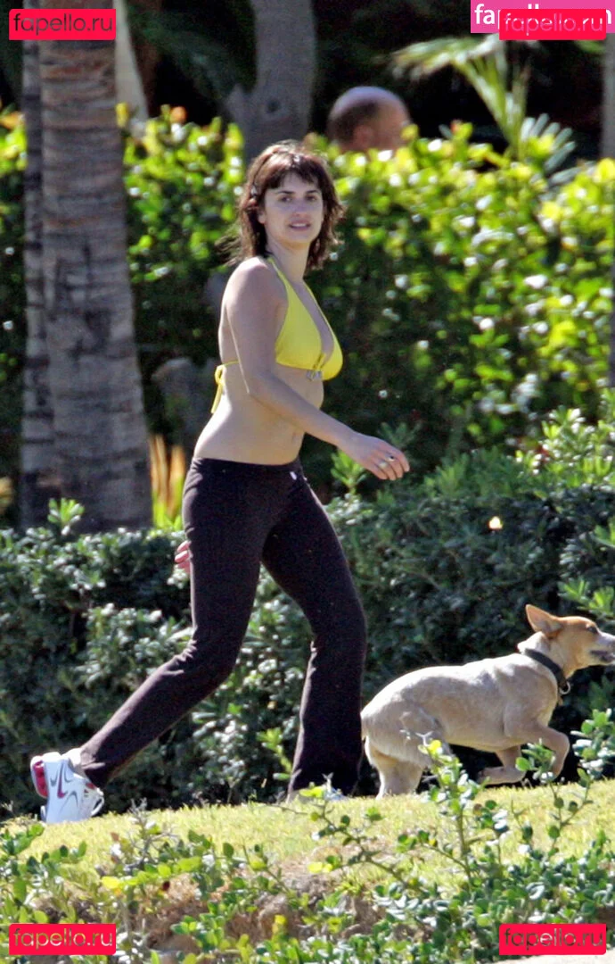 Penélope Cruz Onlyfans Photo Gallery 