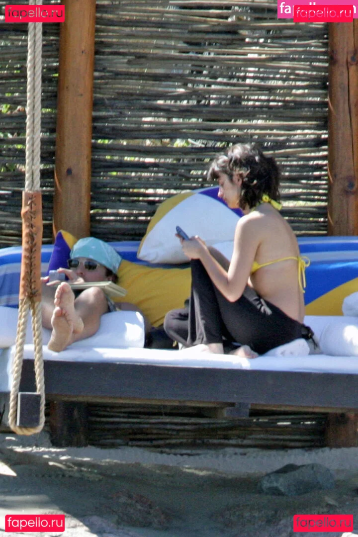 Penélope Cruz Onlyfans Photo Gallery 