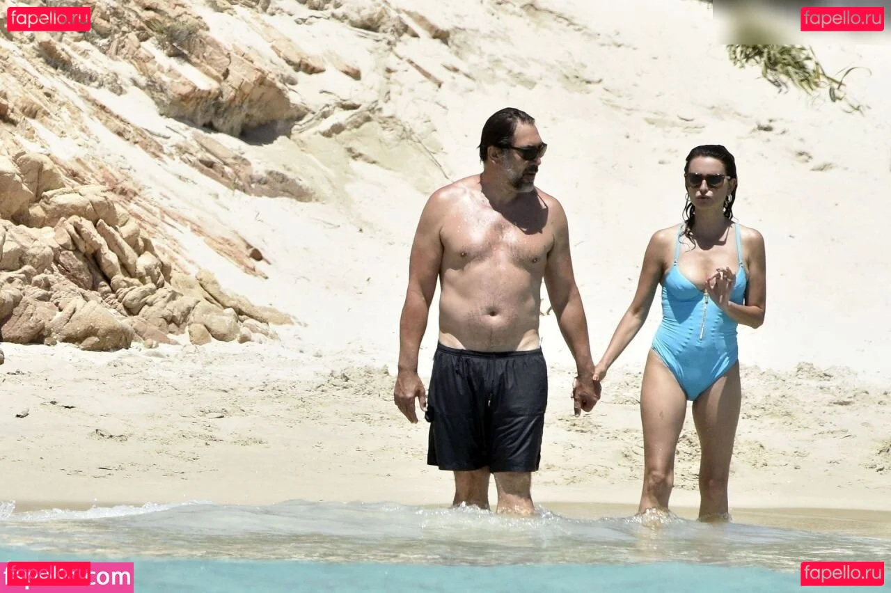 Penélope Cruz Onlyfans Photo Gallery 