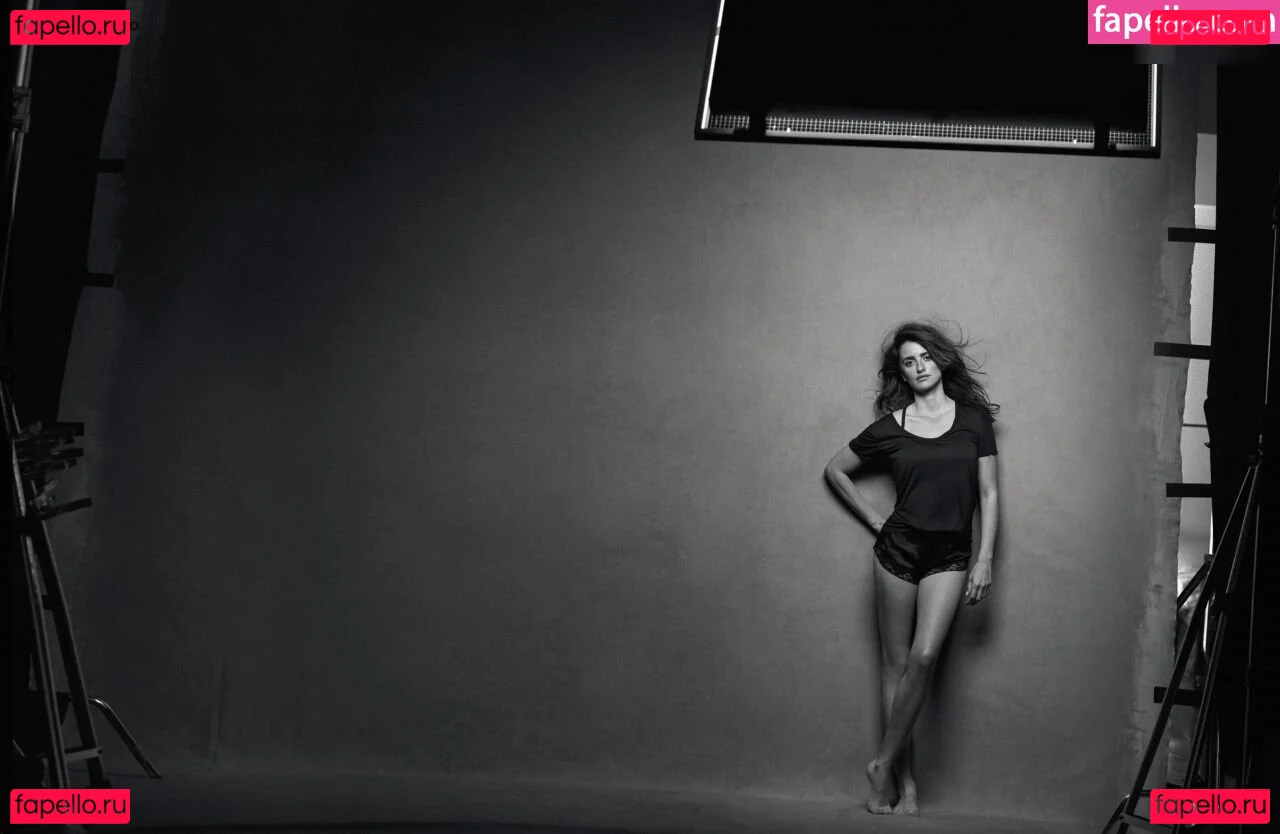 Penélope Cruz Onlyfans Photo Gallery 