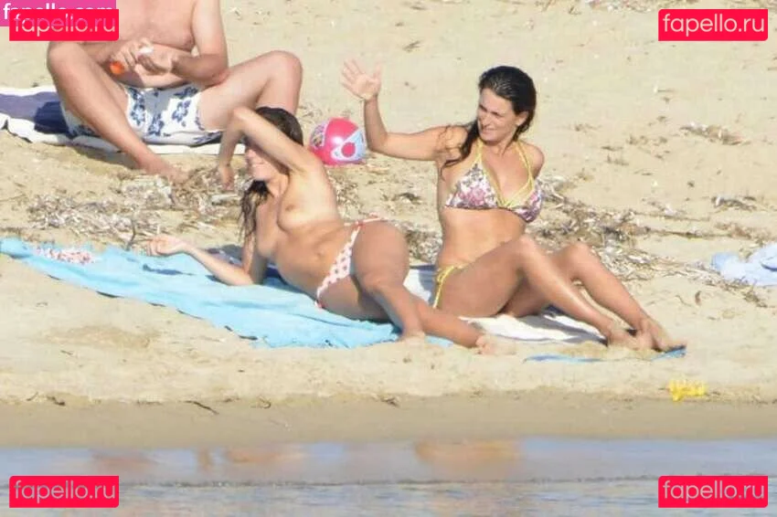 Penélope Cruz Onlyfans Photo Gallery 