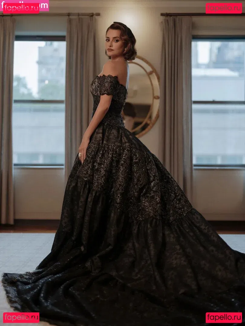 Penélope Cruz Onlyfans Photo Gallery 