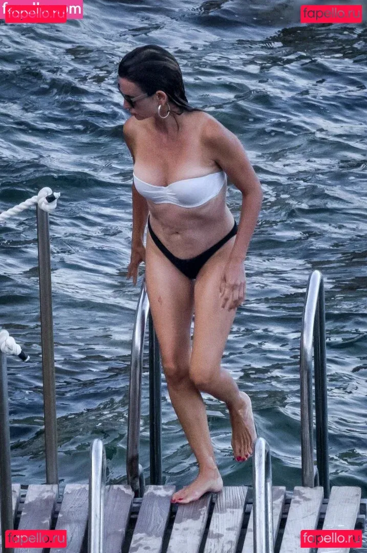 Penélope Cruz Onlyfans Photo Gallery 