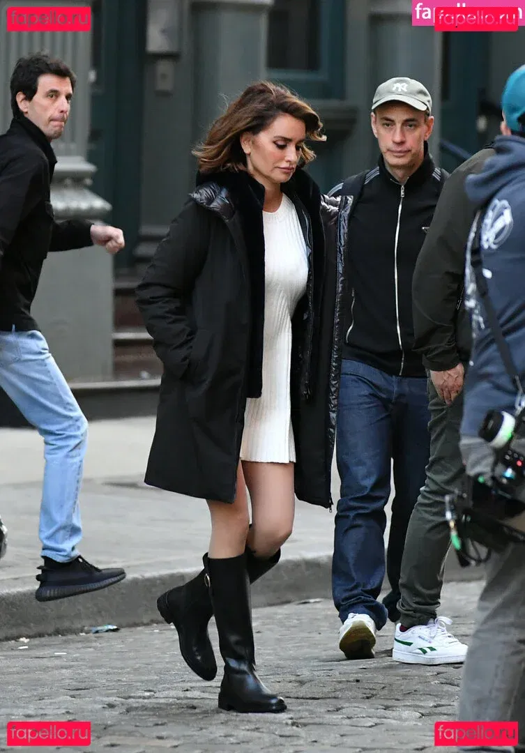 Penélope Cruz Onlyfans Photo Gallery 