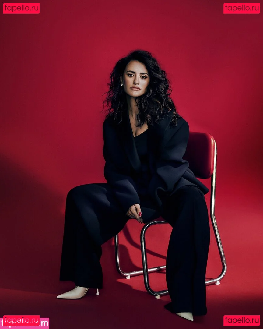 Penélope Cruz Onlyfans Photo Gallery 