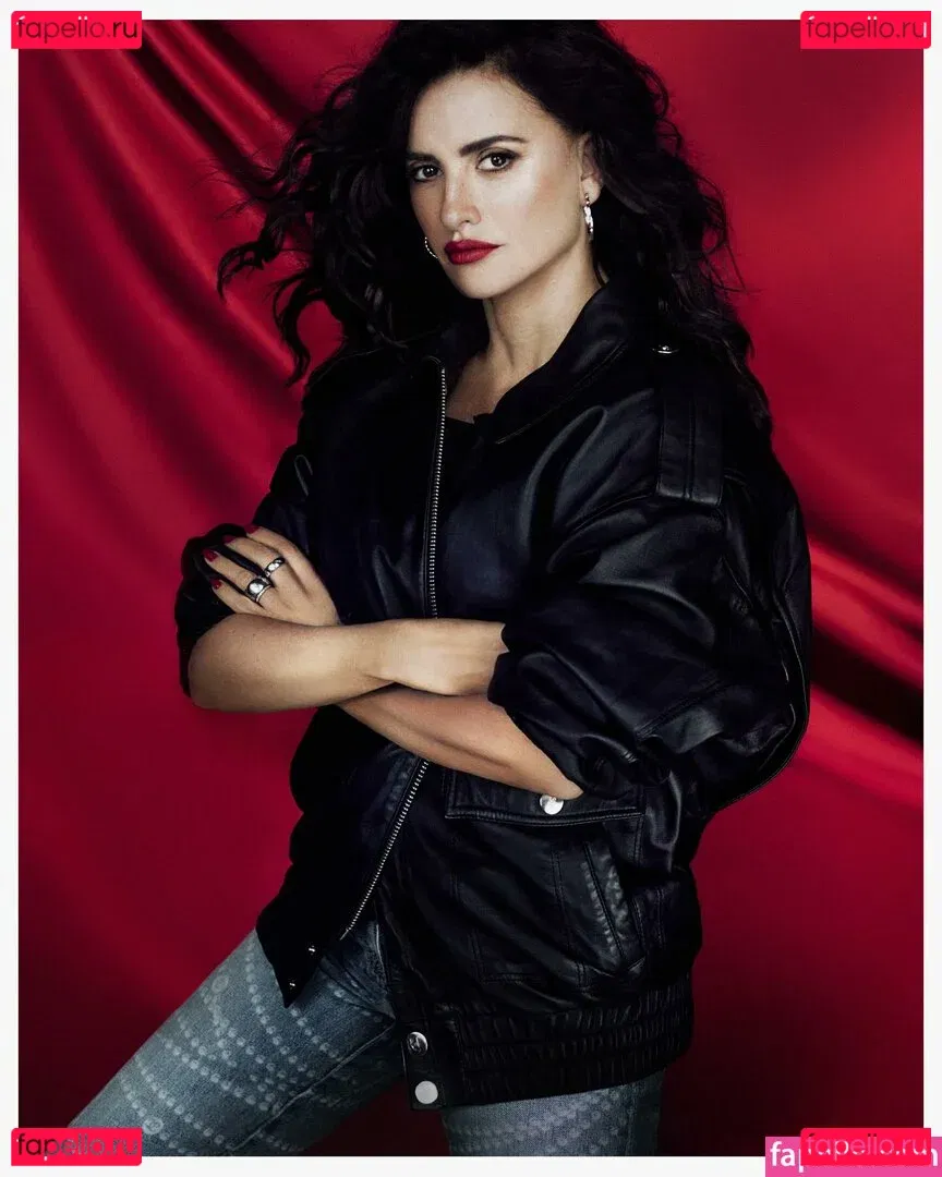Penélope Cruz Onlyfans Photo Gallery 