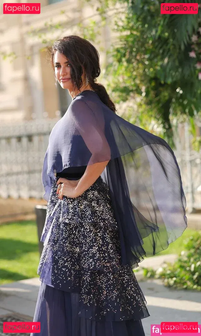 Penélope Cruz Onlyfans Photo Gallery 