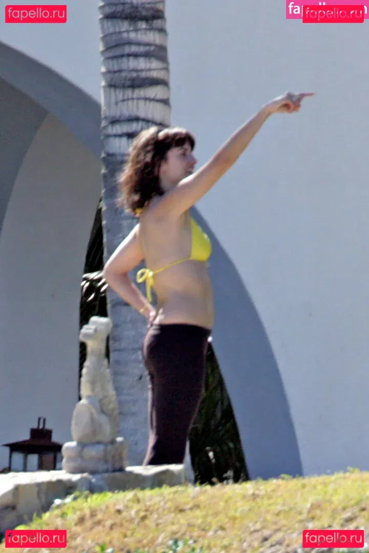 Penélope Cruz Onlyfans Photo Gallery 