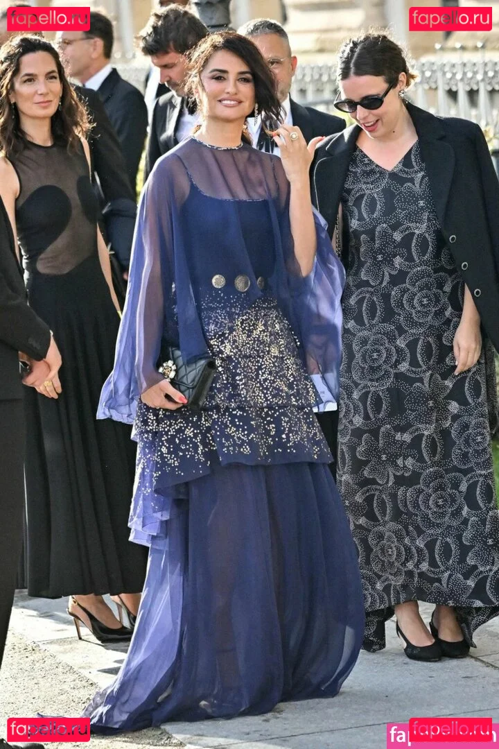 Penélope Cruz Onlyfans Photo Gallery 