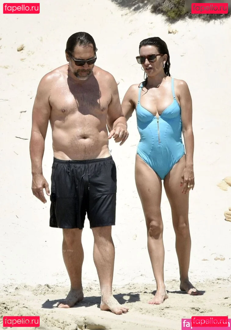 Penélope Cruz Onlyfans Photo Gallery 