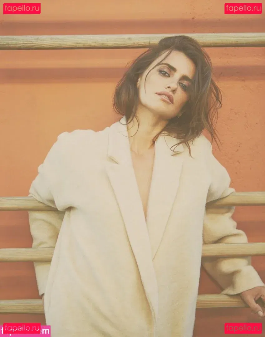 Penélope Cruz Onlyfans Photo Gallery 
