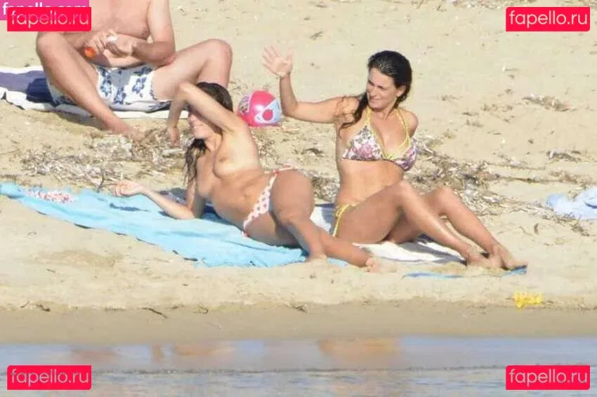 Penélope Cruz Onlyfans Photo Gallery 