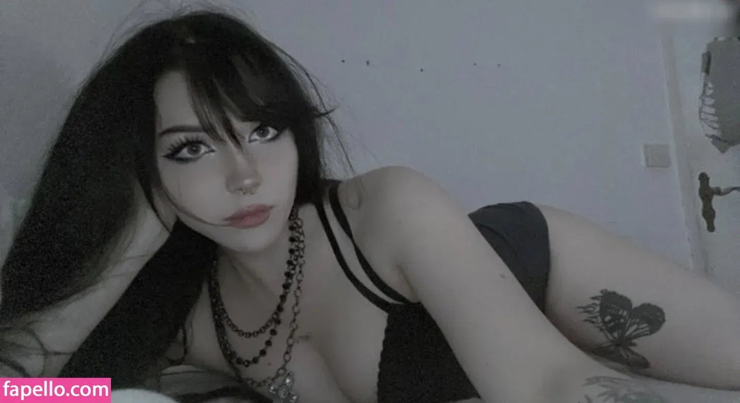 Laurinchhhe Onlyfans Photo Gallery 