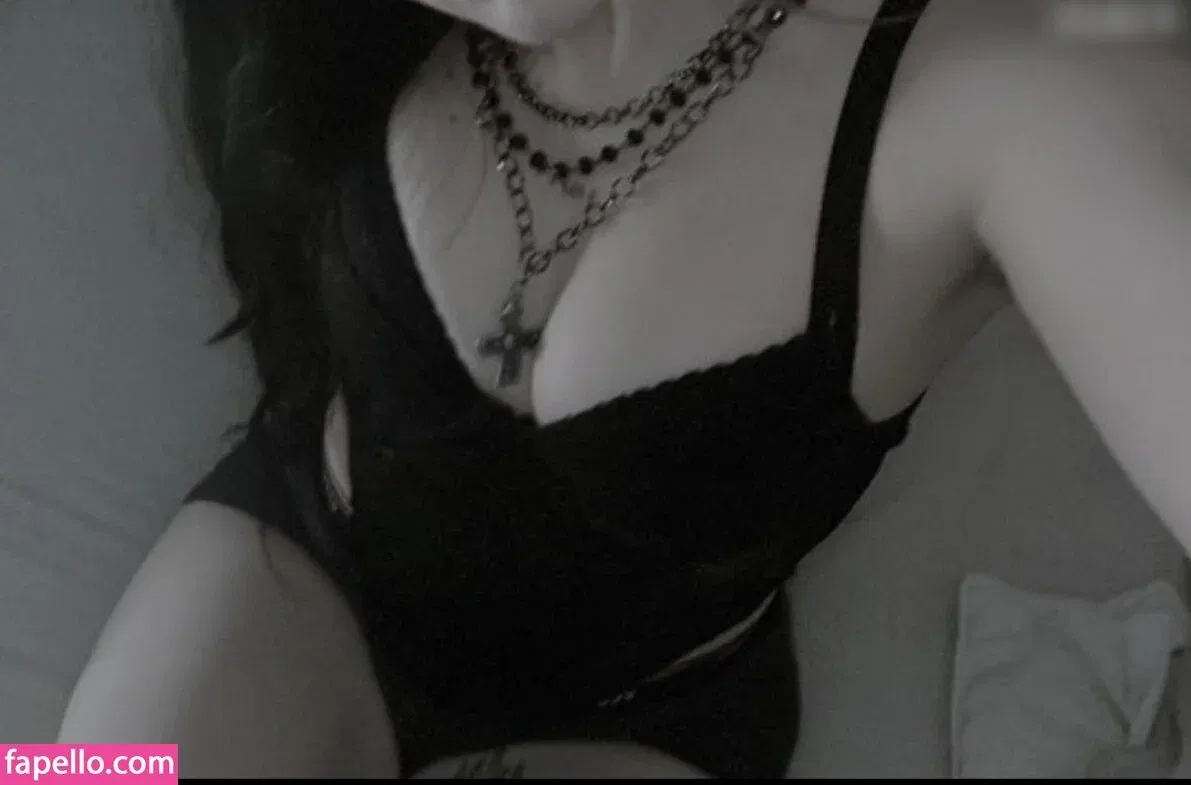 Laurinchhhe Onlyfans Photo Gallery 