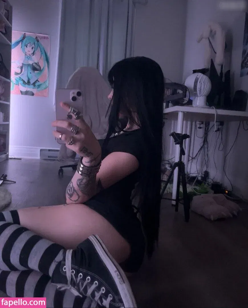 Laurinchhhe Onlyfans Photo Gallery 