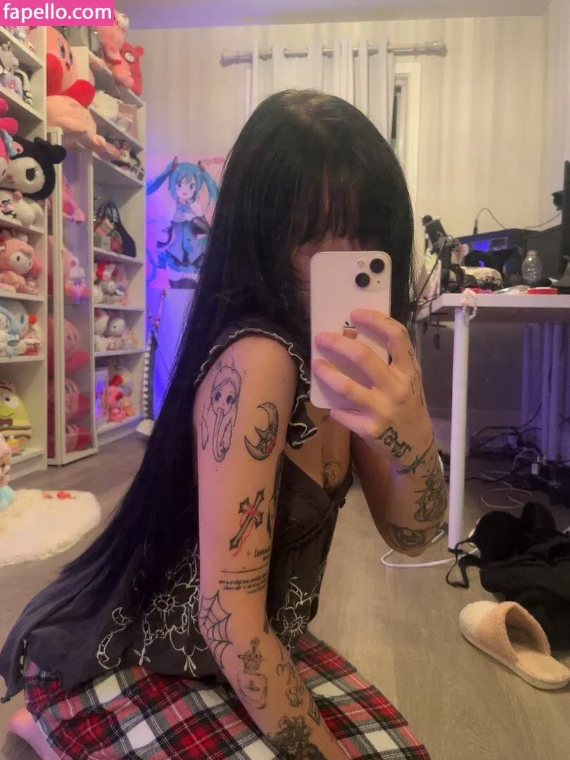 Laurinchhhe Onlyfans Photo Gallery 