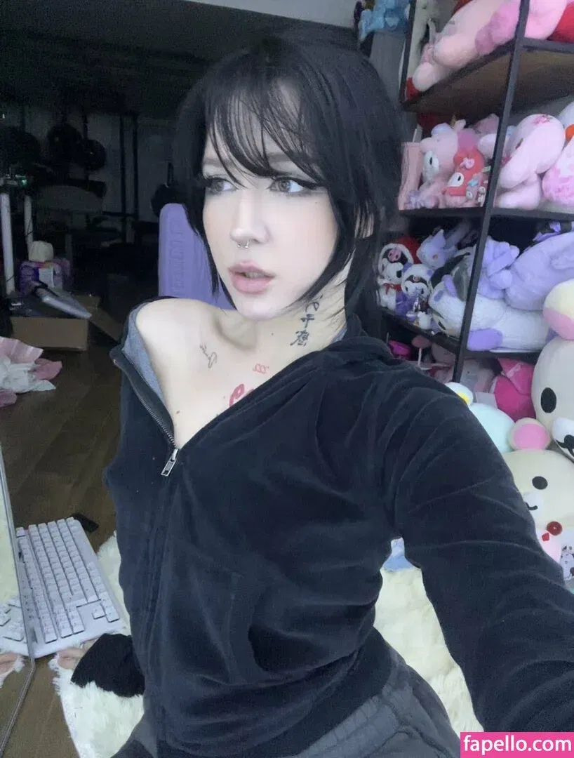 Laurinchhhe Onlyfans Photo Gallery 