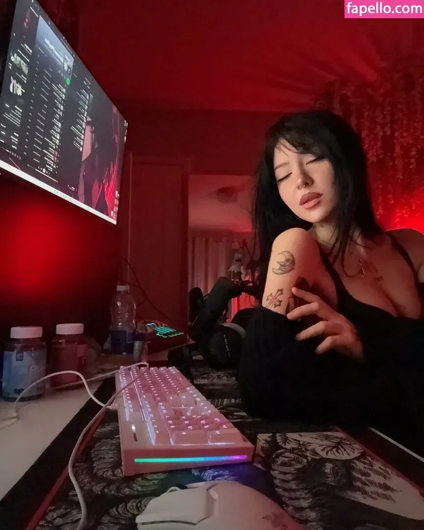 Laurinchhhe Onlyfans Photo Gallery 