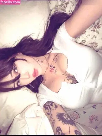 Laurinchhhe Onlyfans Photo Gallery 