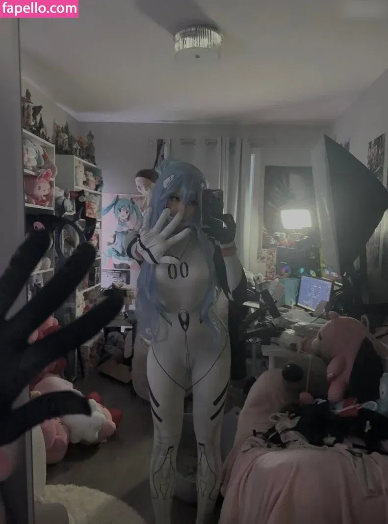 Laurinchhhe Onlyfans Photo Gallery 