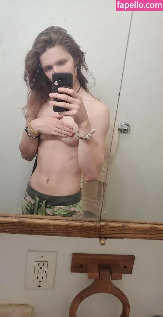 RainieBun Onlyfans Photo Gallery 