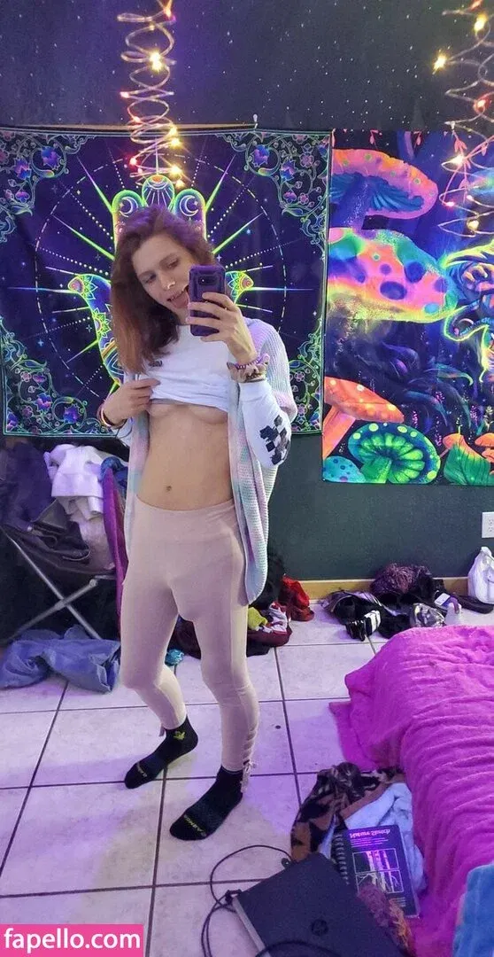 RainieBun Onlyfans Photo Gallery 