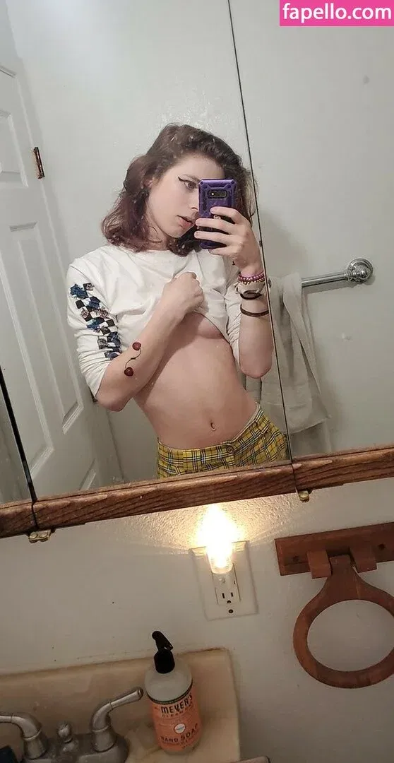 RainieBun Onlyfans Photo Gallery 