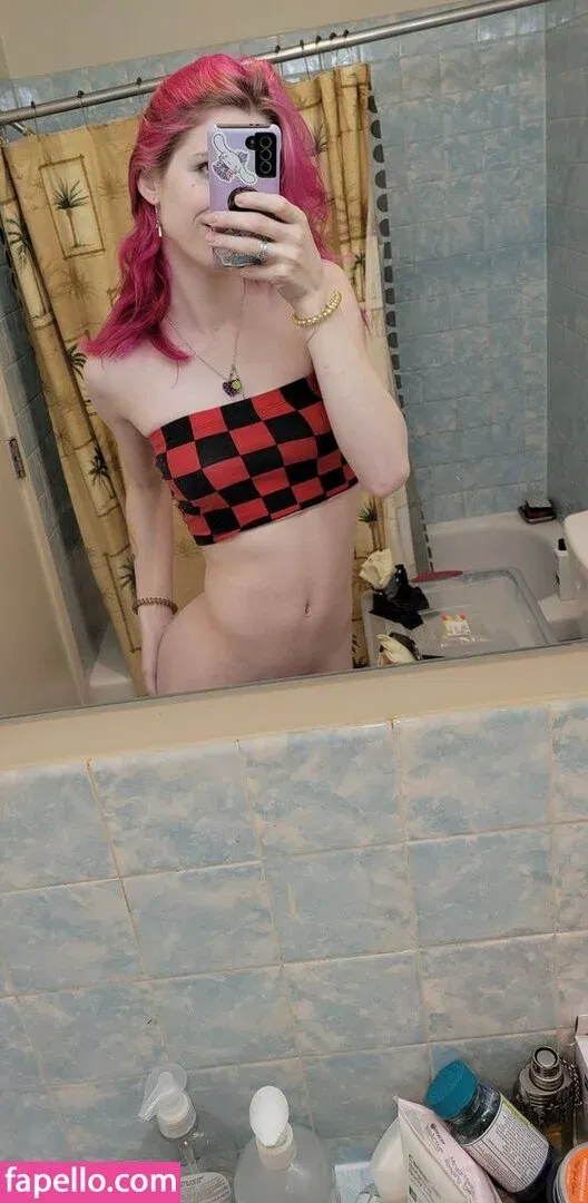 RainieBun Onlyfans Photo Gallery 