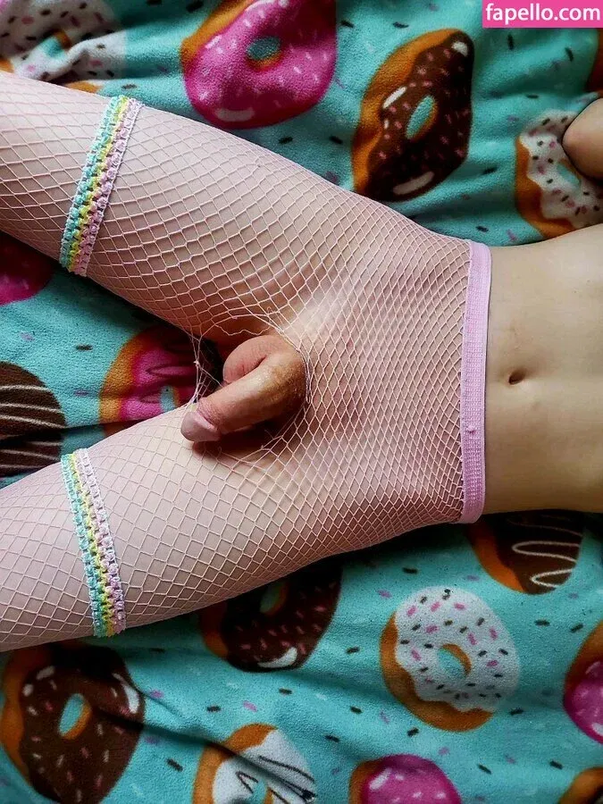 RainieBun Onlyfans Photo Gallery 