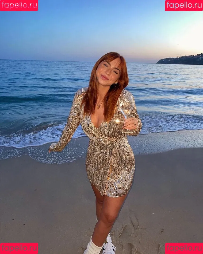 Nika Sophie Onlyfans Photo Gallery 