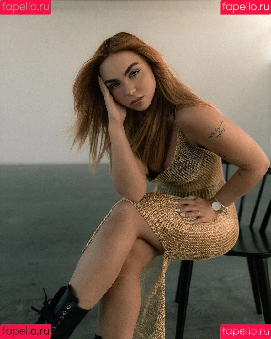 Nika Sophie Onlyfans Photo Gallery 