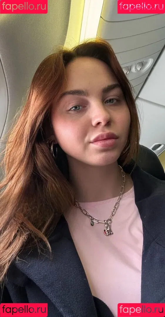 Nika Sophie Onlyfans Photo Gallery 