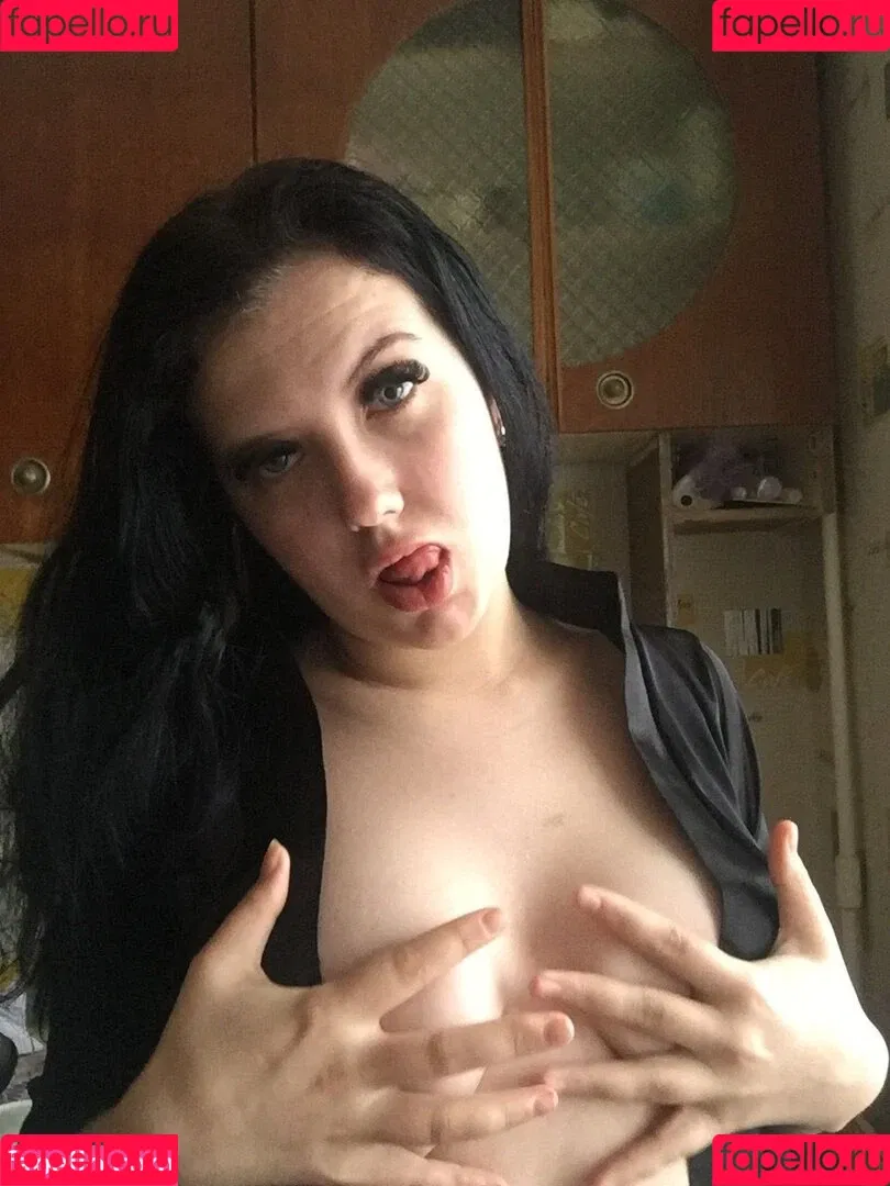 Anna302002 Onlyfans Photo Gallery 