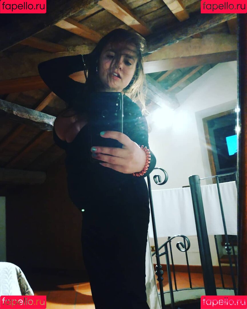 Moniquemargo Onlyfans Photo Gallery 