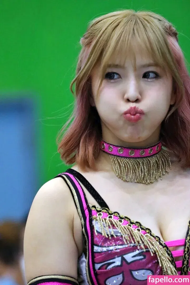 Mina Shirakawa Onlyfans Photo Gallery 