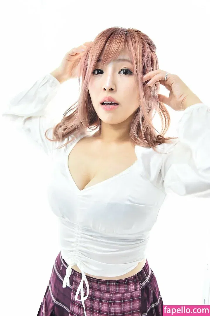 Mina Shirakawa Onlyfans Photo Gallery 