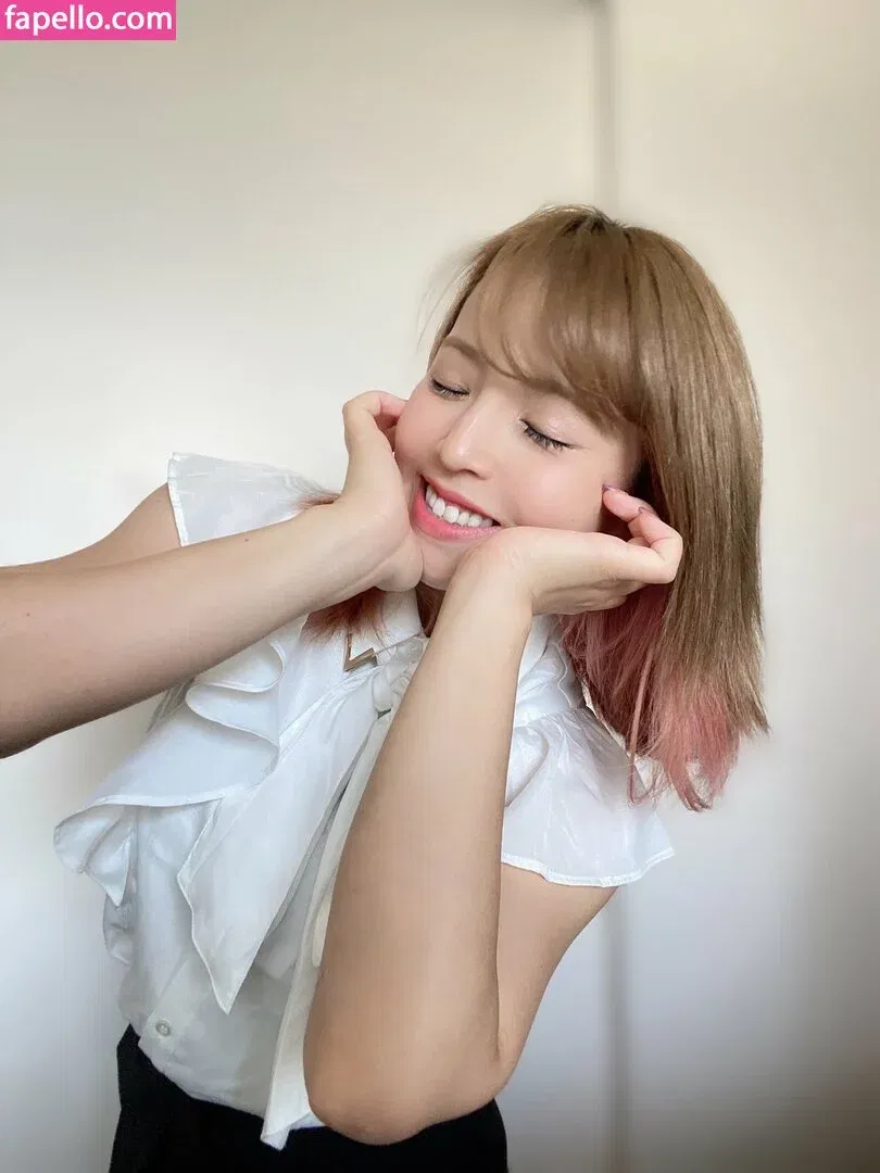 Mina Shirakawa Onlyfans Photo Gallery 