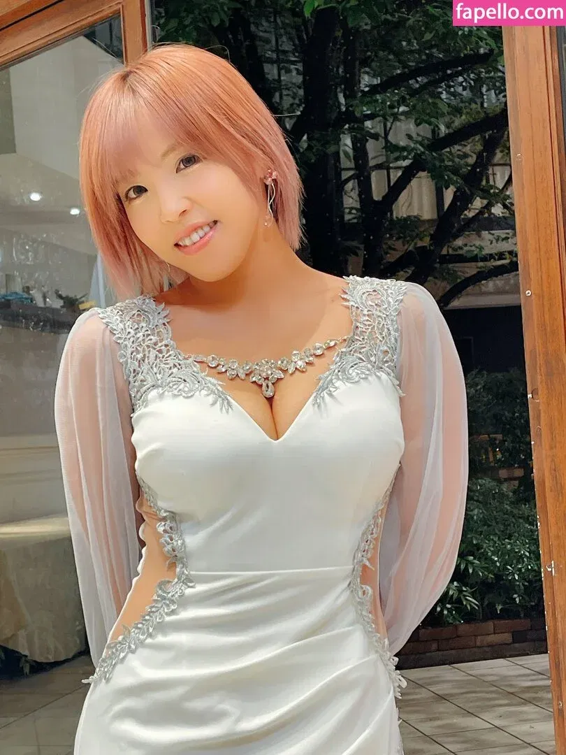 Mina Shirakawa Onlyfans Photo Gallery 