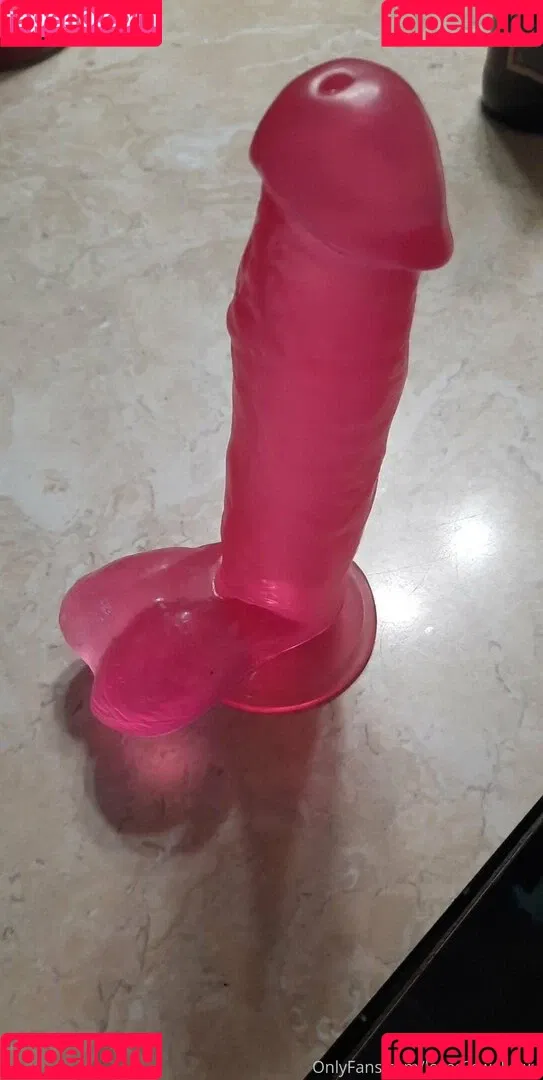 loves2swallowu Onlyfans Photo Gallery 