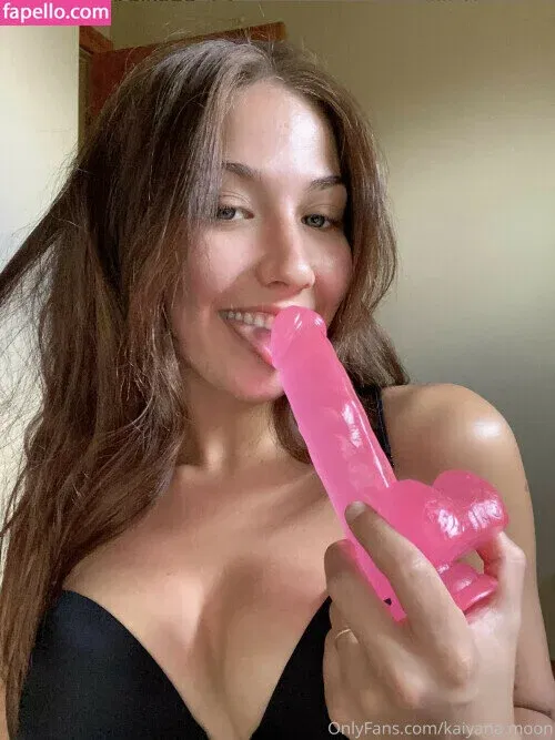 Kaiyana Moon Onlyfans Photo Gallery 
